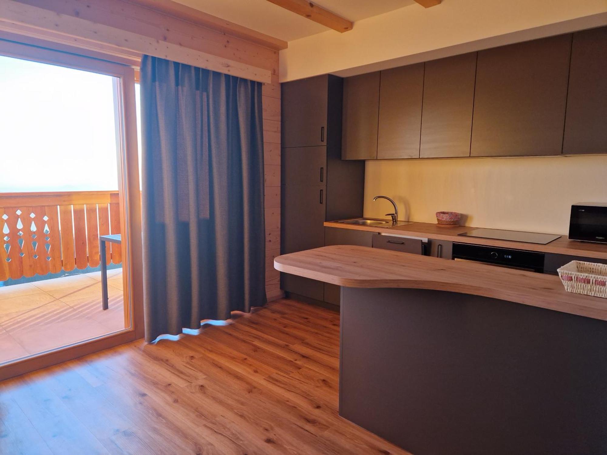 Guest House Pr Ambruzarju & Apartments Cerklje na Gorenjskem Camera foto