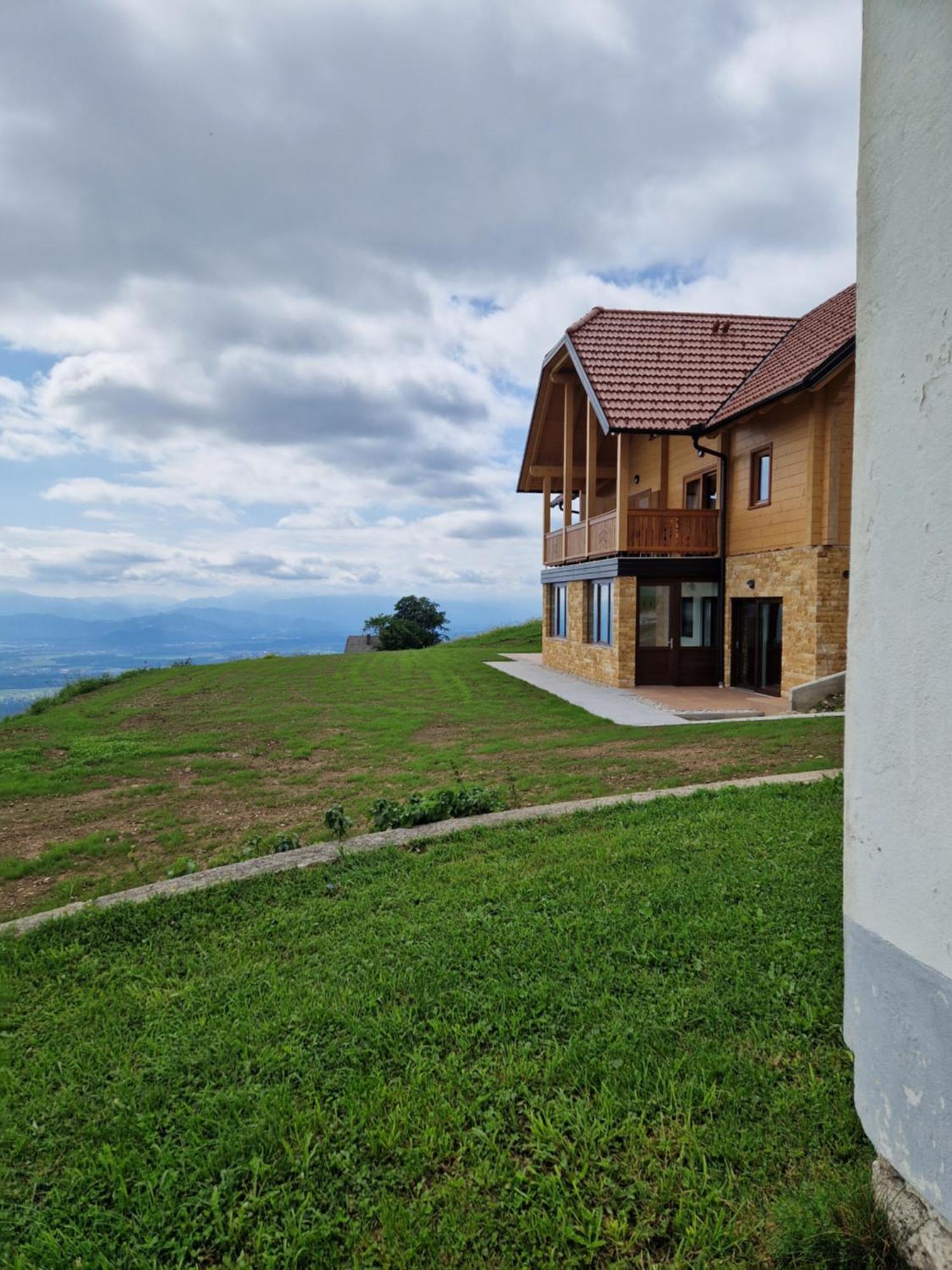 Guest House Pr Ambruzarju & Apartments Cerklje na Gorenjskem Camera foto